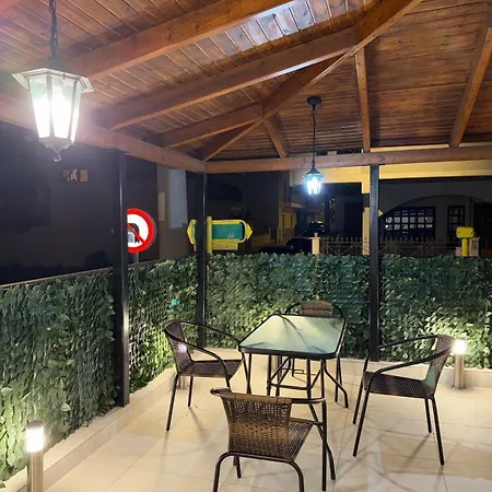 Appartement Luxy Renovated Flat With Patio *